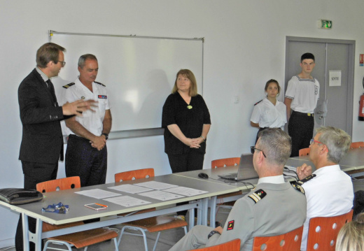  2017 09 26 CHAN-Zap PL  Lycee F. MIstral Convention Marine DSCI0941