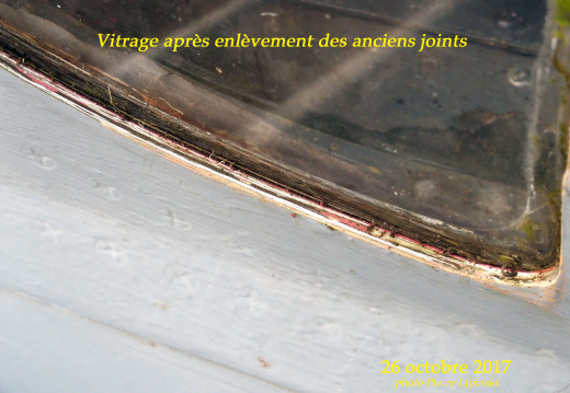 2017 10 26 CHAN-PL ATL31 4678 Vitrage apres enlevement des anciens joints