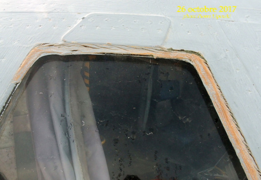 thumbs 2017 10 26 CHAN-PL ATL31 4694 Vitre avant droite  Ancien joint 